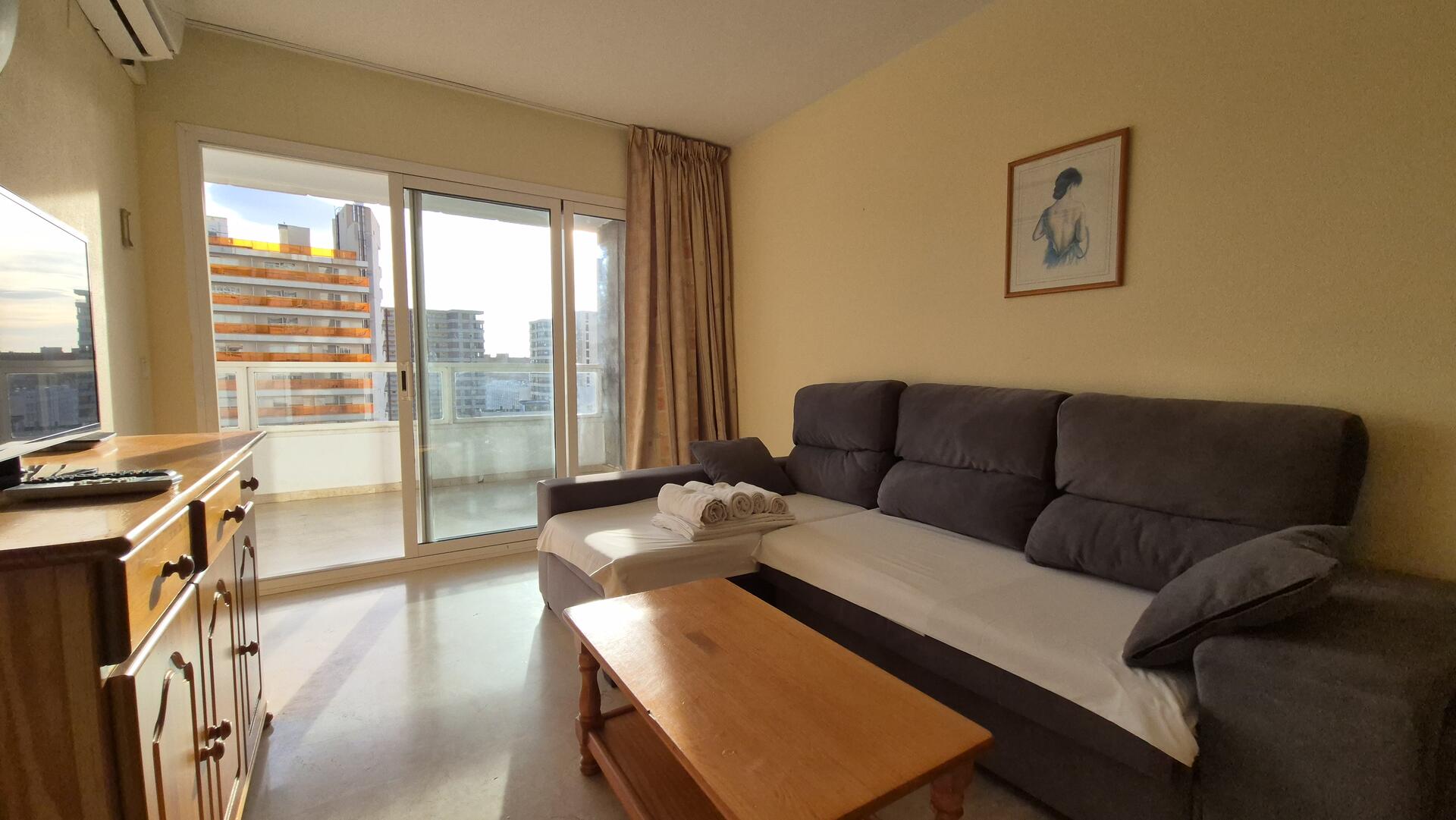 Apartment -
                        Benidorm -
                        2 bedrooms -
                        6 persons